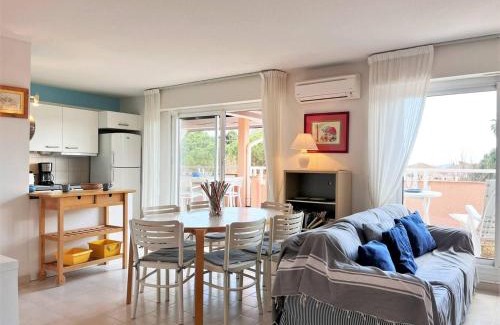 Cavaliere Apartment | Appt climatisé 3 pièces - 6 pers - Terrasse, parking à 200m de la plage - FR-1-251-845