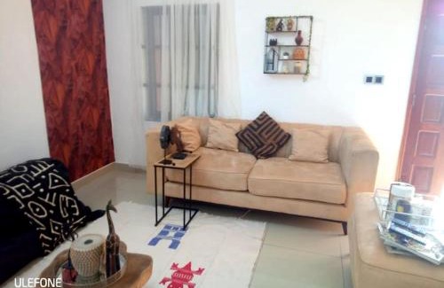 Littoral Department Apartment | Apt 2 chambres déco africaine - aéroport à 7min, plage à 200m
