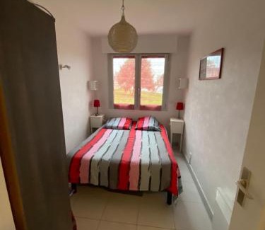 Kerroch Apartment | Apt 4 pers- Terrasse vue mer, 150 m de la plage - GILDWEN