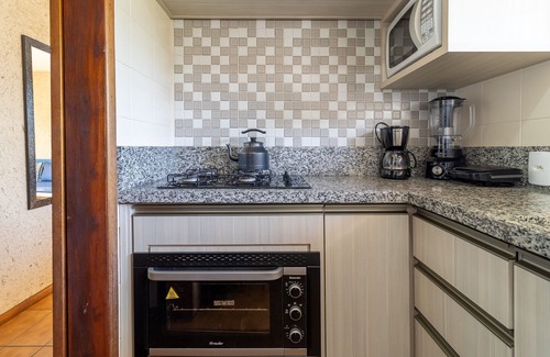 Canasvieiras Apartment | Apt 6 min From the sea in Canasvieiras-sc Rba201