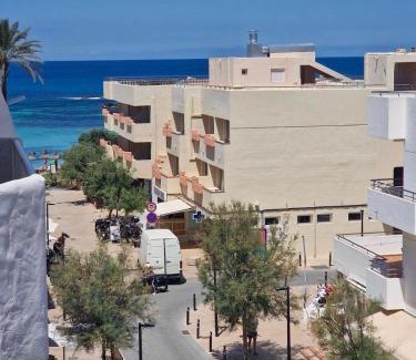 Es Pujols Apartment | APT CalmaCabana a 50m dal mare