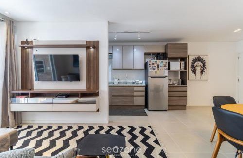 Joao Paulo Apartment | Apt Close to Beach & Floripa Shopping [EAZ305]