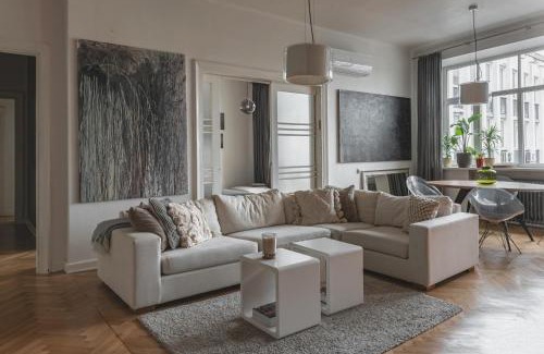 Kaunas Apartment | Apt-Gallery in Central Kaunas