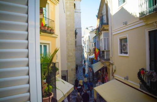 Centro Apartment | APT GIBRALHORCE SUITE by Malaga Picasso Rentals Selection