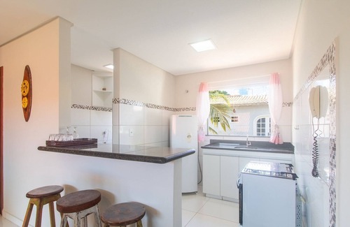 Taperapua Beach Apartment | Apt in Condo w/Pool 850m From the Beach - Srr0007