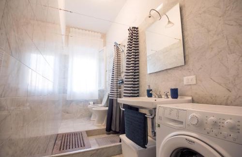 Ex Campo d'Aviazione Apartment | Apt luminoso, spazioso con Aria condiz e bici