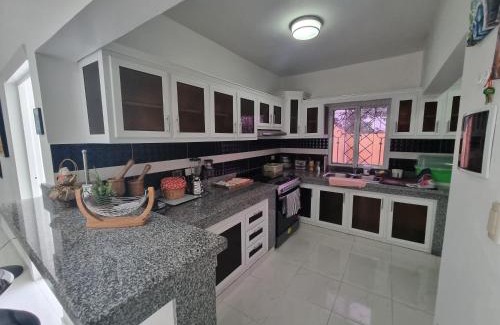 Higuey Apartment | Apt moderno con balcón en área tranquila