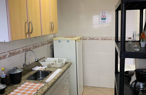 Mongagua Apartment | Apto 1 Dorm Frente ao mar com Piscina no Centro