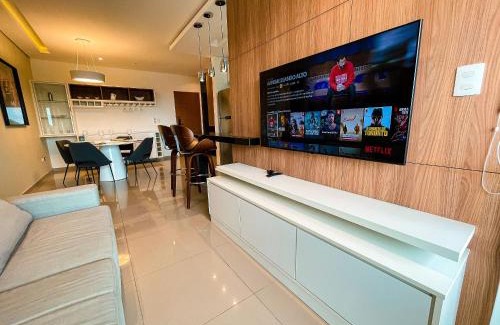Umuarama House | Apto Alto Padrão C/Suíte, SmarTV, Wi-FI e Piscina