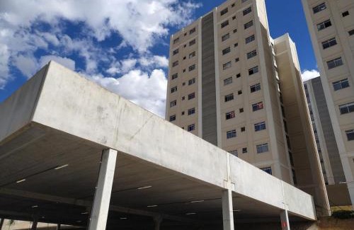 Vespasiano Apartment | Apto completo, elevador e segurança