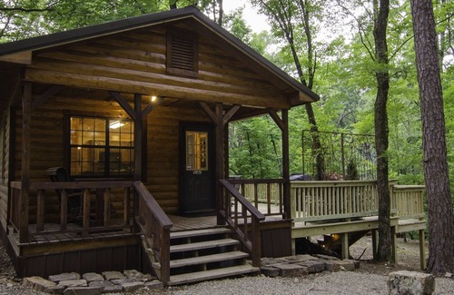 Broken Bow Cabin | Arabella Cozy Nest With Hot Tub and Fire Pit in the Backyard by Redawning