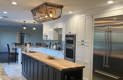 Unionville House | Arcadia Shores on the Cove.