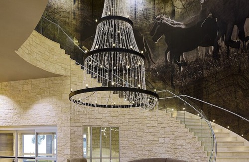 North Burnet Hotel | Archer Hotel Austin at the Domain
