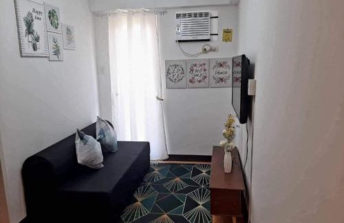 Sasa Apartment | Arezzo Place Davao - Condo Rentals WITH FREE POOL, 200MBPS CONNECTION, NETFLIX,PRIMEVIDEO