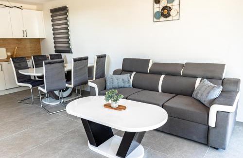 Terme Catez House | ARIA DELUXE Mobile Homes with Terme Čatež Tickets