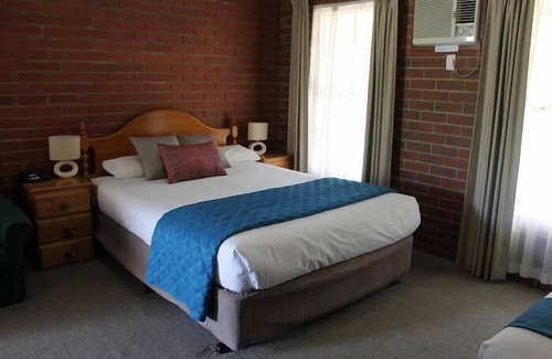 Waurn Ponds Hotel | Aristocrat Waurnvale Motel