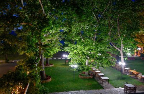 Stavros Hotel | Aristotelis Hotel