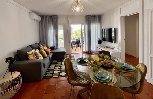 Alporchinhos Apartment | Arma O DE P RA Brightness 2 With Pool by Homing