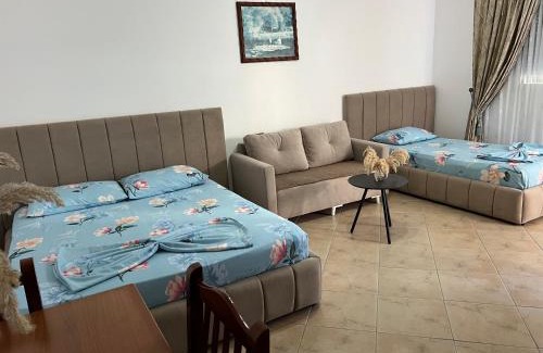 Vlore House | Armando Home-Free Parking Included
