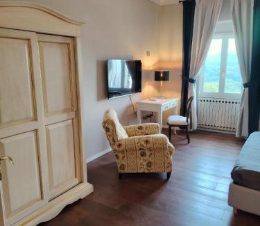 Artimino Bed & Breakfast | Artiminus Don Baldino