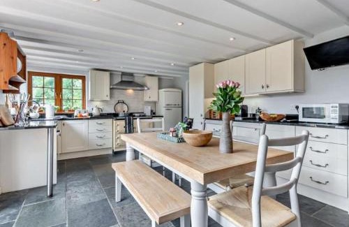 New Forest District House | Ashdale Cottage