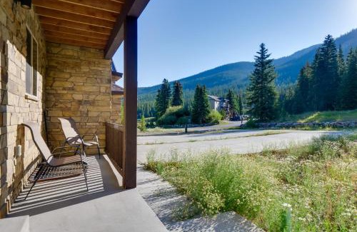 Blue River House | Aspen Grove Views Spacious Duplex 5 Mi to Breck