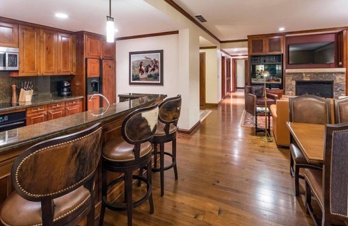 Aspen House | Aspen Ritz Carlton 3 bed 04
