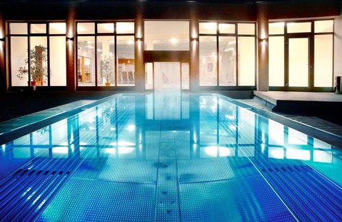 Lake Pressegger Hotel | Hotel ∙ 1 guest