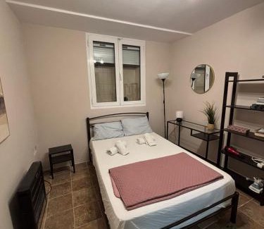 Thessaloniki City Centre Apartment | At the core of the city next to Gallerius Palace