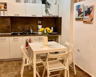 Thessaloniki City Centre Apartment | At the core of the city next to Gallerius Palace