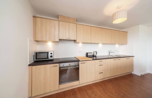 Carnoustie Apartment | At the Links - Coastal Golf Haven