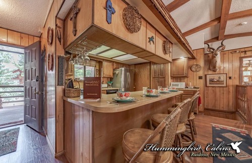 Ruidoso Cabin | At Wits' End: 'Don't be at your wits' end looking for a vacation rental!' Hot tub & Pool Table
