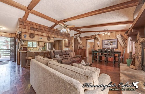 Ruidoso Cabin | At Wits' End: 'Don't be at your wits' end looking for a vacation rental!' Hot tub & Pool Table