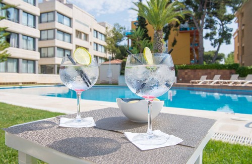 Vilanova I la Geltru Apartment | Atenea Park - Suites Apartments