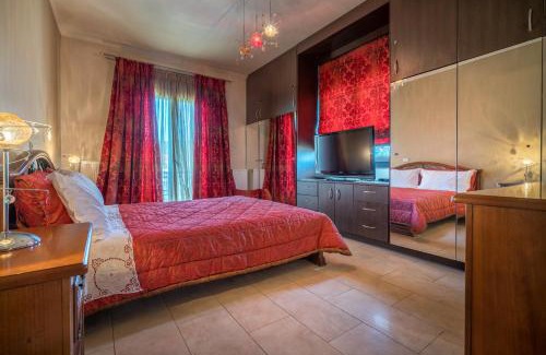 Tsilivi House | Athena's Holiday Home - Ideal for large groups, by ZanteWize