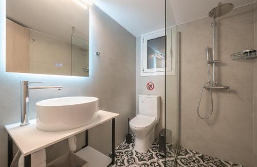 Ampelokipoi Apartment | Athens F&K Premium City Home