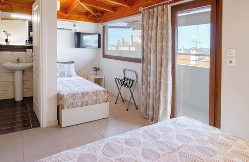 Ouranoupoli House | Athos Guest House Pansion