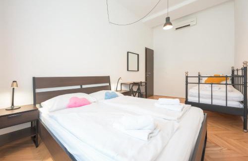 Ljubljana City Centre Hotel | ATIK ROOMS