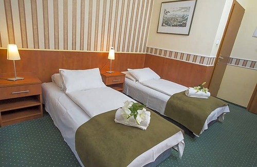 Magdolna negyed Hotel | Atlantic Hotel