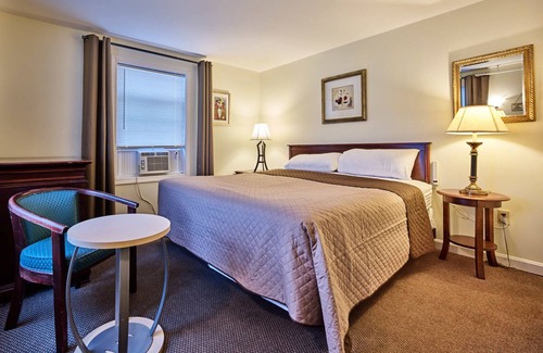 Hampton Hotel | Atlantic Sands