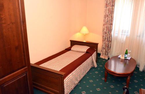 Kosuv Stary Hotel | Atrium Hotel