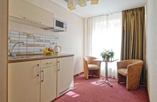 Odessa City Center Hotel | Atrium