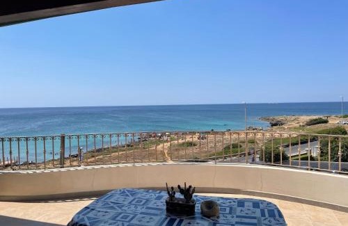 Torre San Giovanni Apartment | Attico Fronte Mare Salento