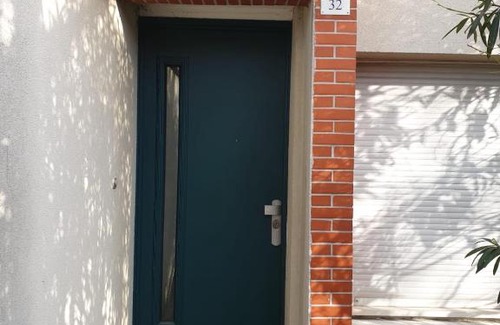 La Courneuve Hostel | Auberge KAMA