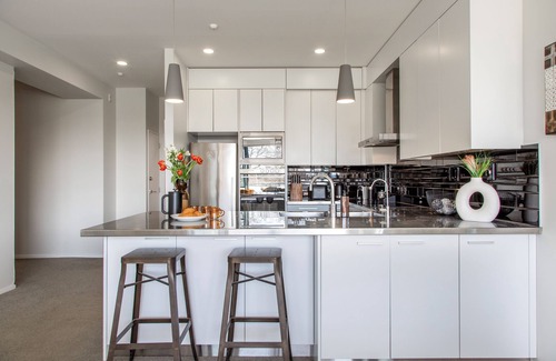 Auckland Central Business District Apartment | Auckland Luxe Haven