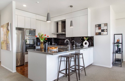 Auckland Central Business District Apartment | Auckland Luxe Haven