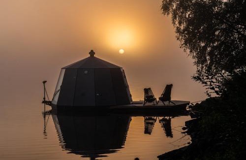 Savonlinna Boat Rental | Aurora Hut Savonlinna