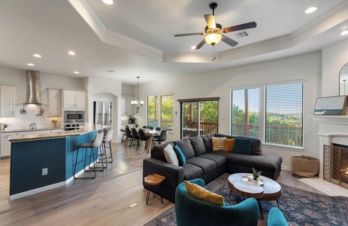 Highland Lake Estates House | Austin Area Serene Resort Home, Heated Pool, Hot Tub