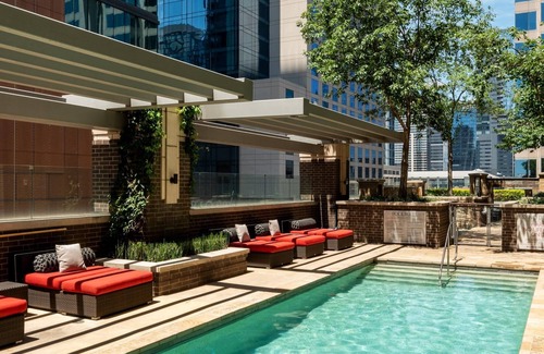 Waller Creek District Apartment | Austin Central 2BD 2BA Apartment