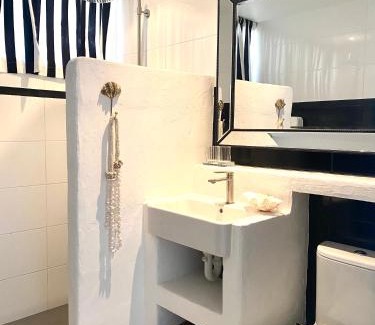 Avalon Beach House | Avalon Beach Cottage- The Islander